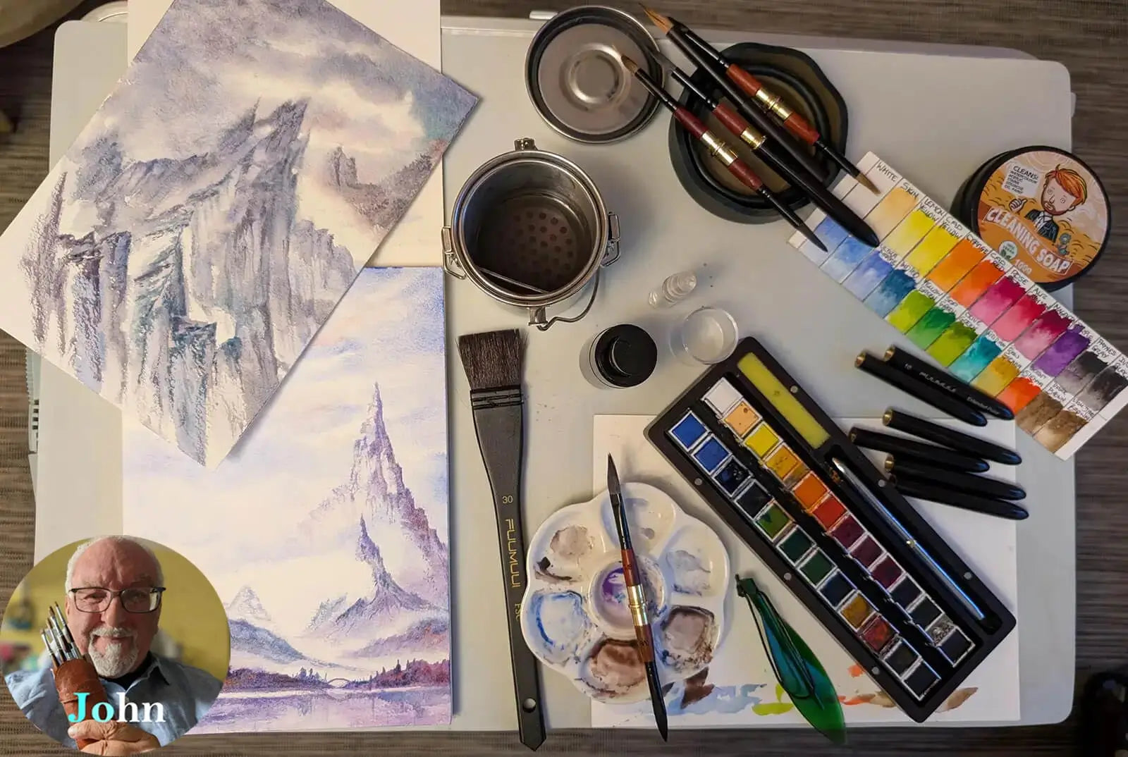 Artist Review: Fuumuui 24-Color Wooden Watercolor Travel Set