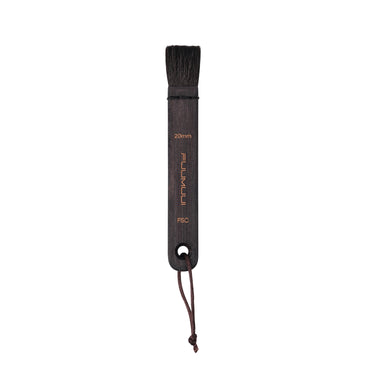 Fuumuui 20mm flat watercolor brush with dark wood handle, ideal for washes, backgrounds, and large areas of painting.
