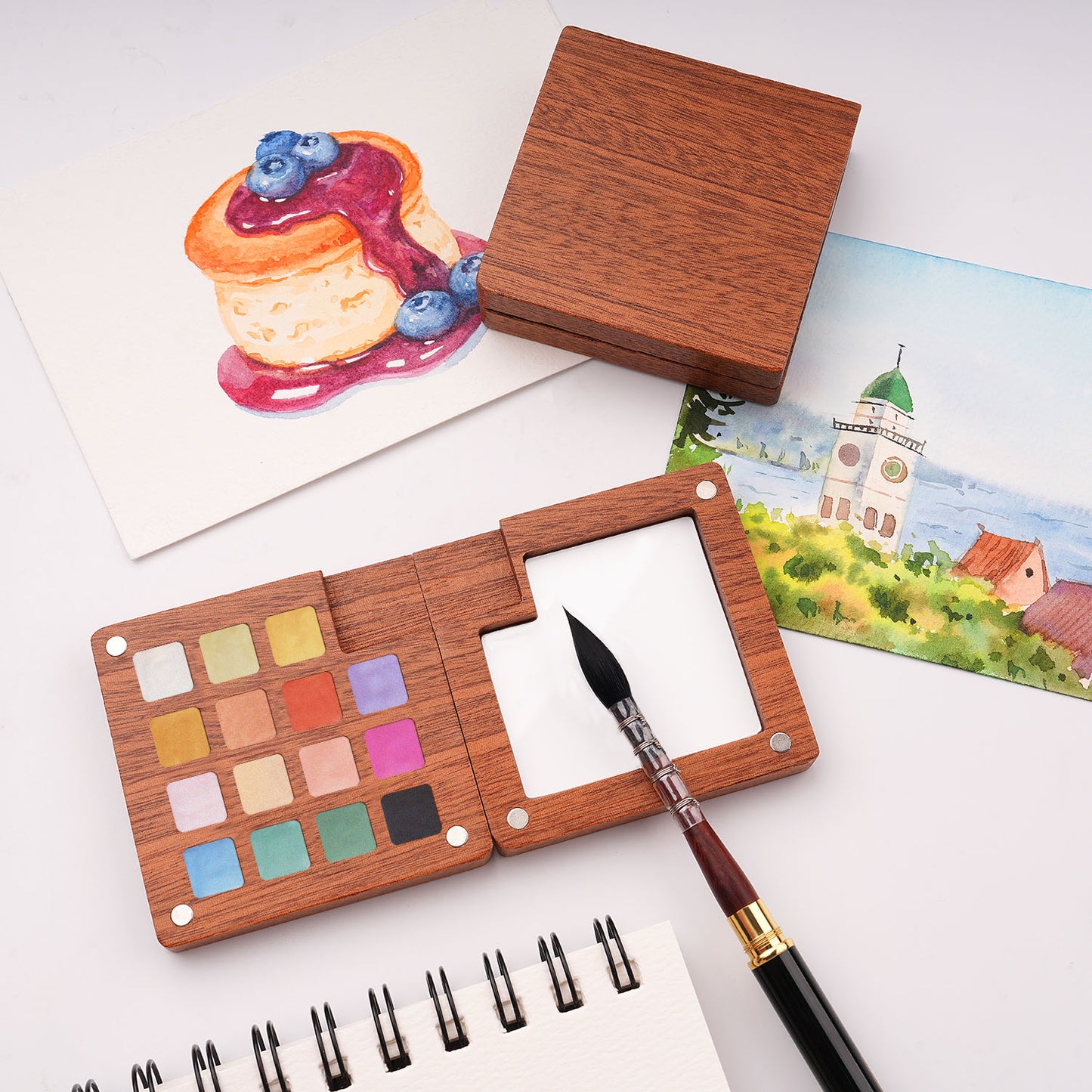 Fuumuui Pearlescent Watercolors – 15 Iridescent Colors in Magnetic Wooden Palette