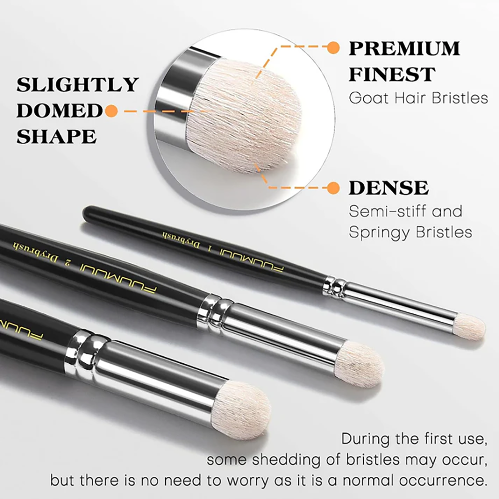 Fuumuui premium goat hair drybrushes, highlighting the dense, semi-stiff, and springy bristles for drybrushing.