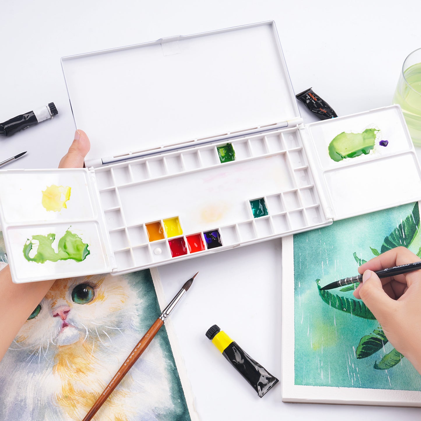 Fuumuui Portable Folding Watercolor Palette – 36 Wells with 4 Mixing Areas, Compact Travel Paint Box for Artists, Students, and Outdoor Sketching