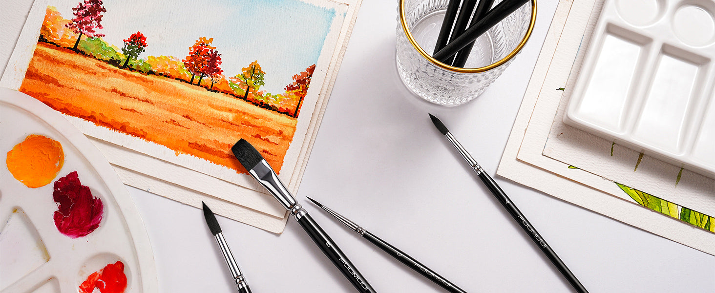 Fuumuui Professional Squirrel Hair Watercolor Brush set including sizes 8, 4, and 0 detail brush on cold press paper. Ideal for professional artists using watercolor paint and ceramic palette for landscape art.