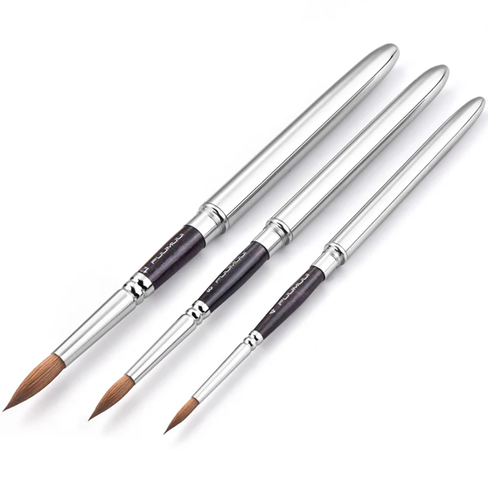 A full set of three portable round watercolor brushes in different sizes, shown capped for travel.