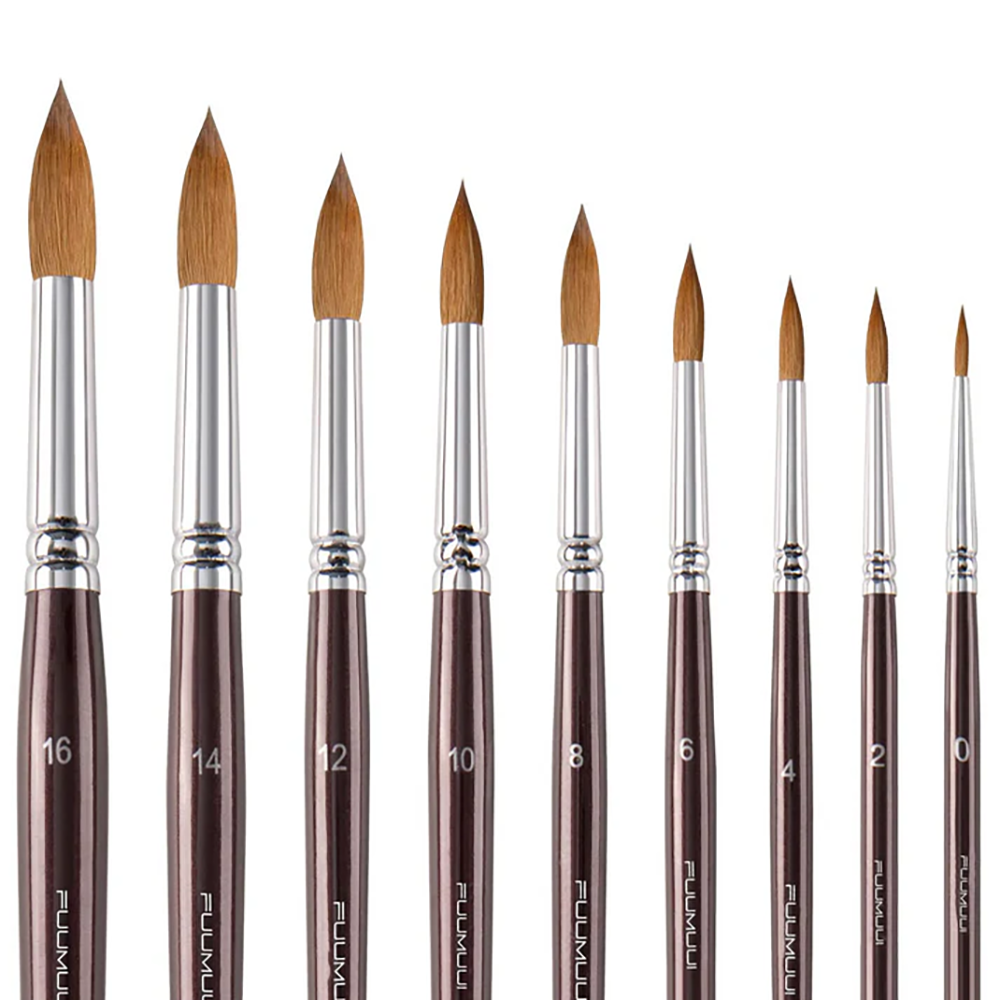 A close-up view of the tips of the Fuumuui professional sable brushes, highlighting the range of sizes.