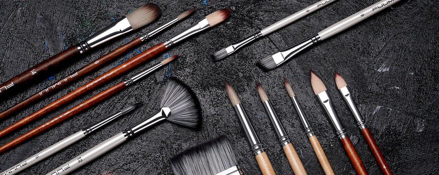 Short handle acrylic brushes