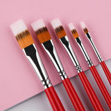 Set di 5 pennelli professionali in nylon per acrilico Fuumuui, con varie dimensioni di pennelli piatti con manici rossi.