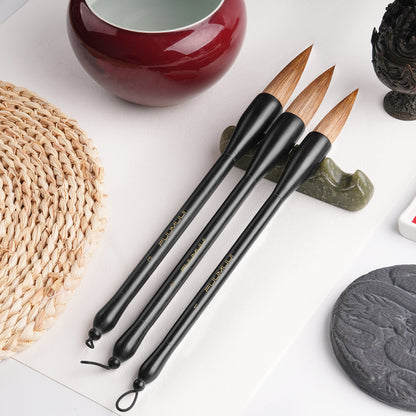 Fuumuui professional large-size calligraphy brush, suitable for watercolor and ink painting.