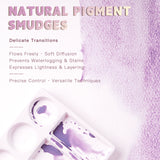 Set di acquerelli semi-solidi opachi da 24 colori Fuumuui (colore tenue) in una tonalit¨¤ viola tenue su una tavolozza di miscelazione, che mostra sbavature di pigmenti naturali, transizioni delicate, diffusione morbida e tecniche versatili che impediscono il ristagno d'acqua per i materiali artistici.