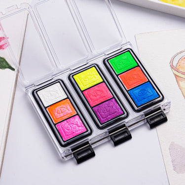 Fuumuui 9-Color Watercolor Powder Set, open, vibrant, high solubility, travel-friendly for illustration, journaling.