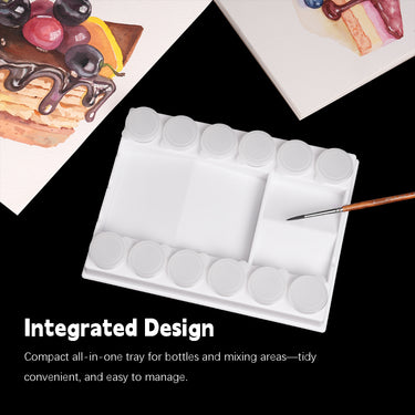 Palette de peinture Fuumuui à 12 godets avec mini-pots de peinture étanches intégrés et zone de mélange pour les fournitures d'art aquarelle, acrylique, gouache, présentée avec un pinceau et des œuvres d'art finies.