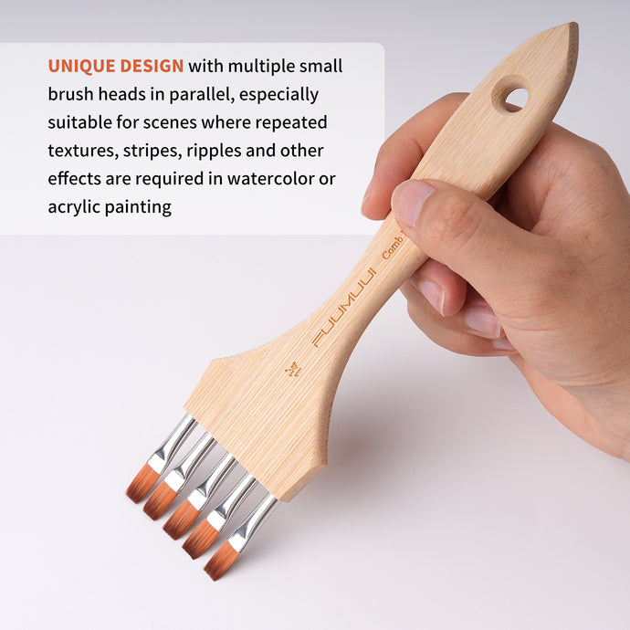 Hand holding a Fuumuui Multi-Head Nylon Hair Flat Head Comb Brush, showcasing its unique design with five parallel flat heads. This Fuumuui art supply is designed for special effects and creative textures such as ripples and stripes in watercolor, acrylic, and gouache painting.